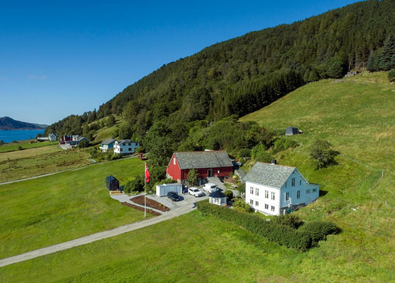 Villa Kraen Gard Larsnes Esterno foto