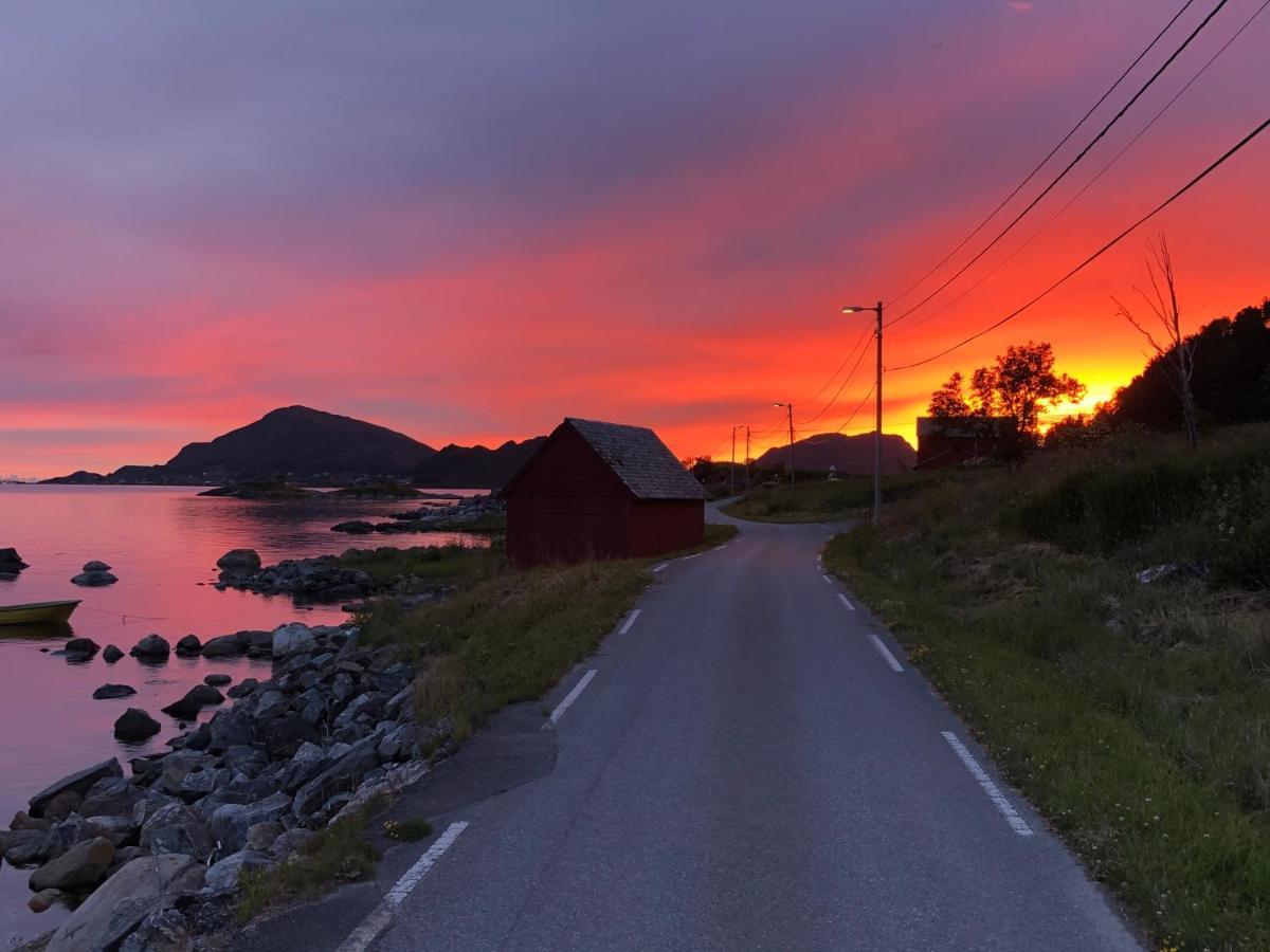 Villa Kraen Gard Larsnes Esterno foto