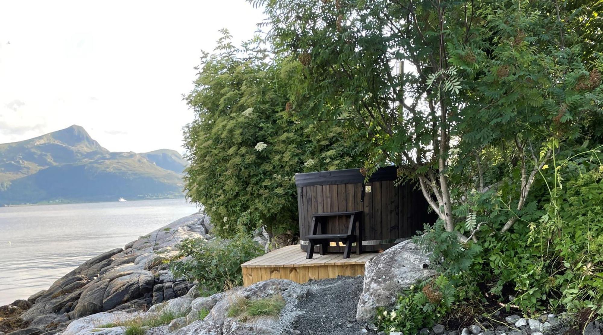 Villa Kraen Gard Larsnes Esterno foto