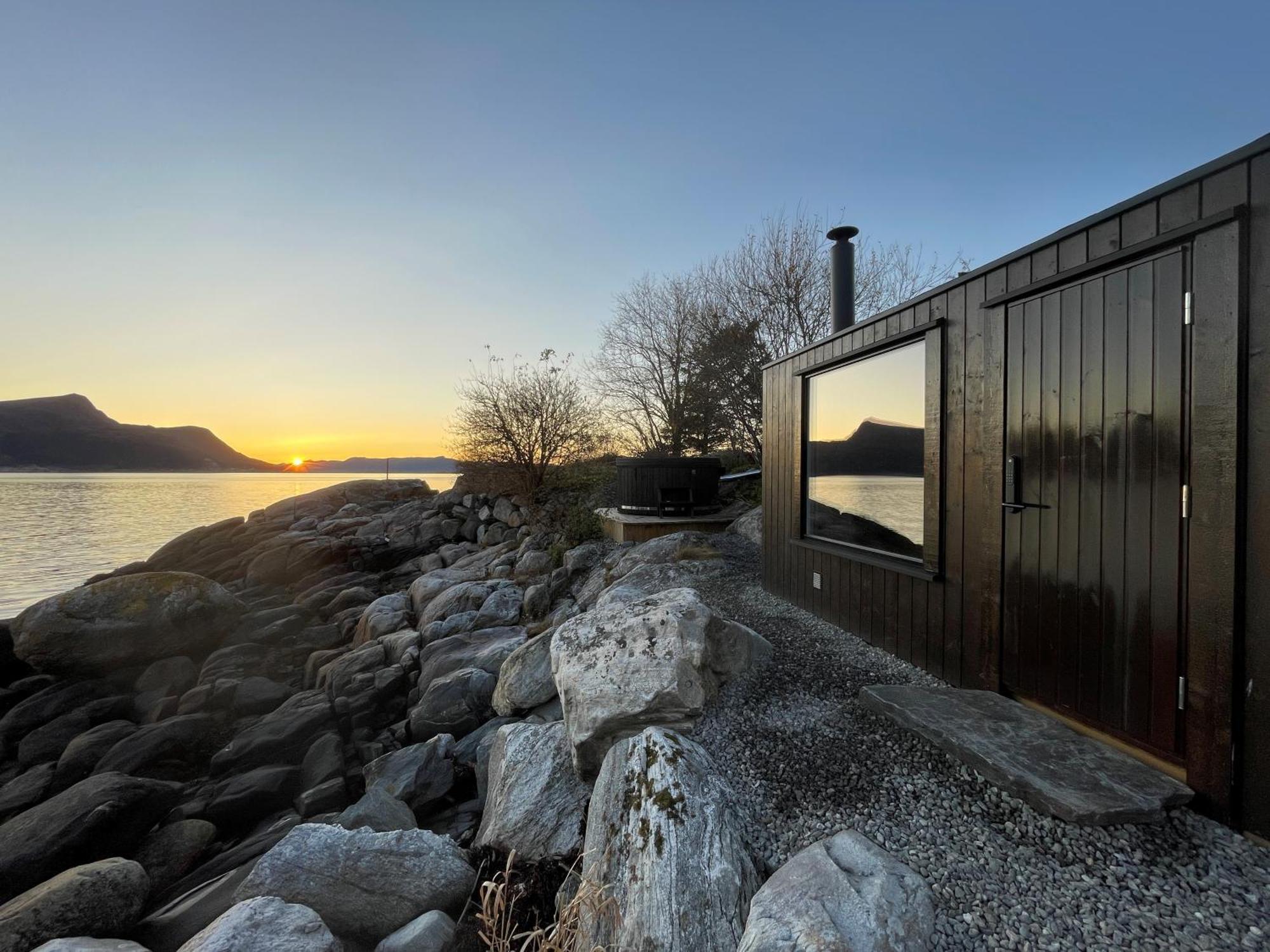 Villa Kraen Gard Larsnes Esterno foto